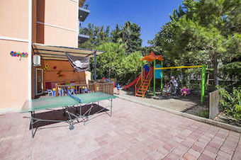Larissa Vista Hotel