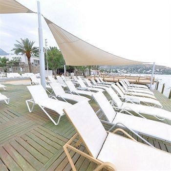 Babana Hotel
