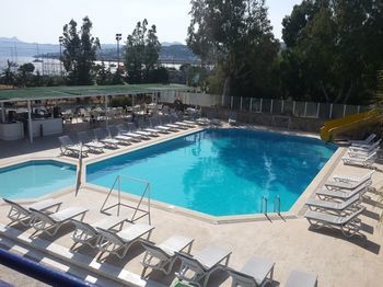 Hotel Chronos Beach Otel