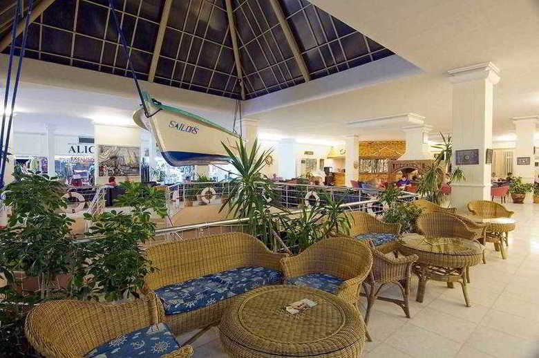 Hotel Sailors Beach Club
