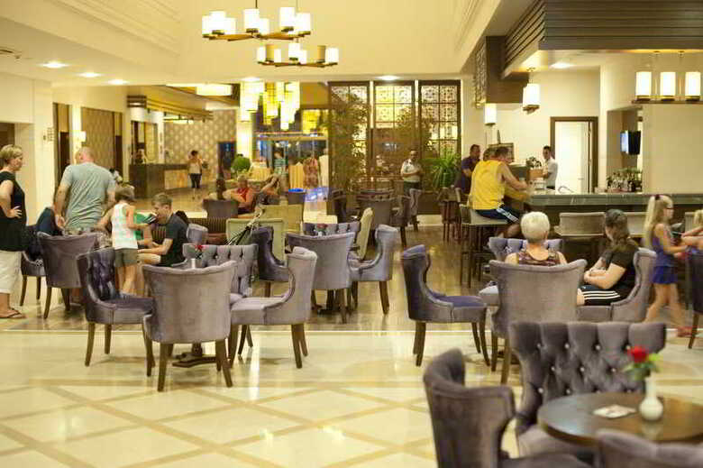 Diamond Beach Hotel