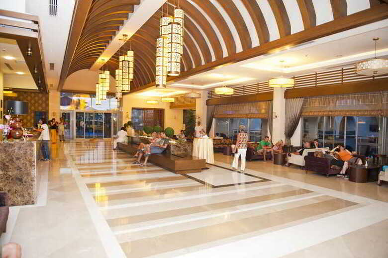 Diamond Beach Hotel