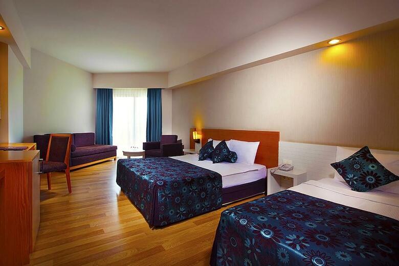 Diamond Beach Hotel