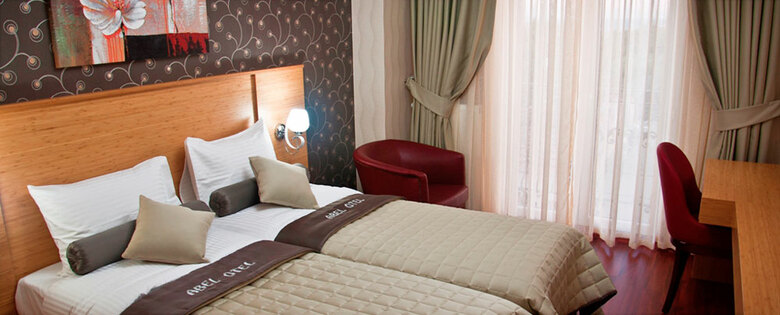 Abel Hotel