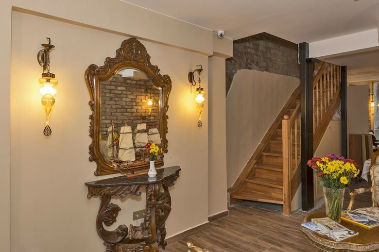 By Murat Royal Hotels - Boutique Class