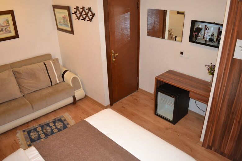 New Fatih Hotel