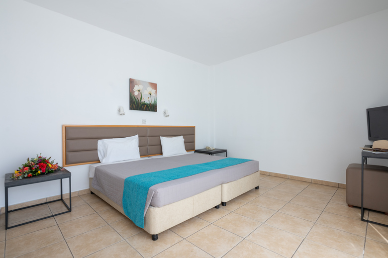 New Famagusta Hotel