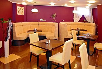 Green Park Kaluga Hotel