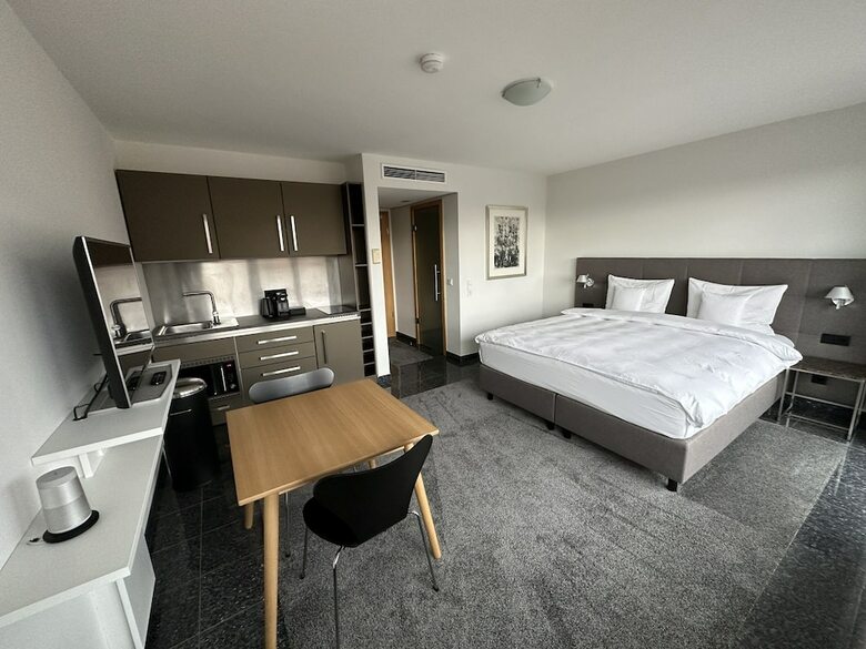 Avidon Art & Design Hotel