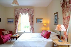 Delphi Lodge Hotel