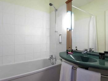Hotel Ibis Tarbes Odos