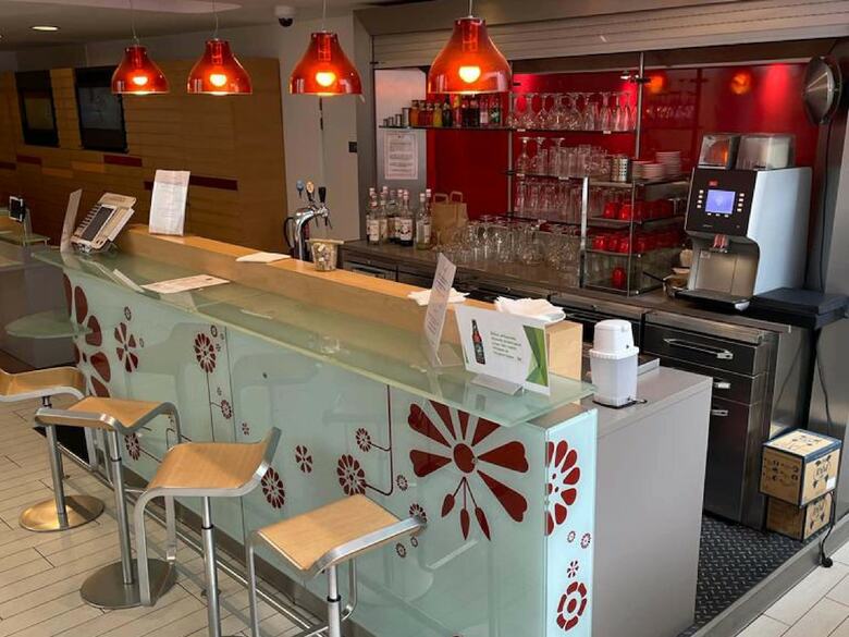 B&B Hotel Orly Rungis A�roport