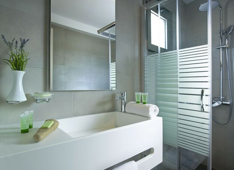 Hotel Chc Coriva Beach