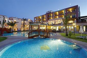 Hotel Selini Suites
