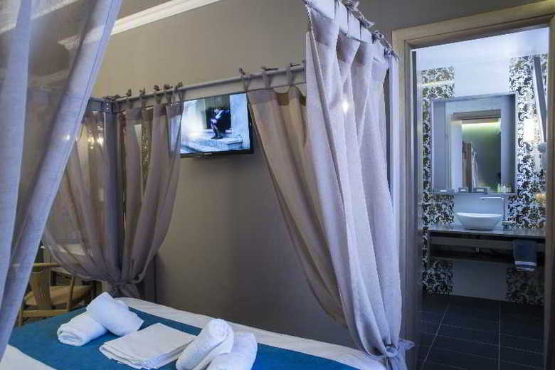 Hotel Elia Potie Studios