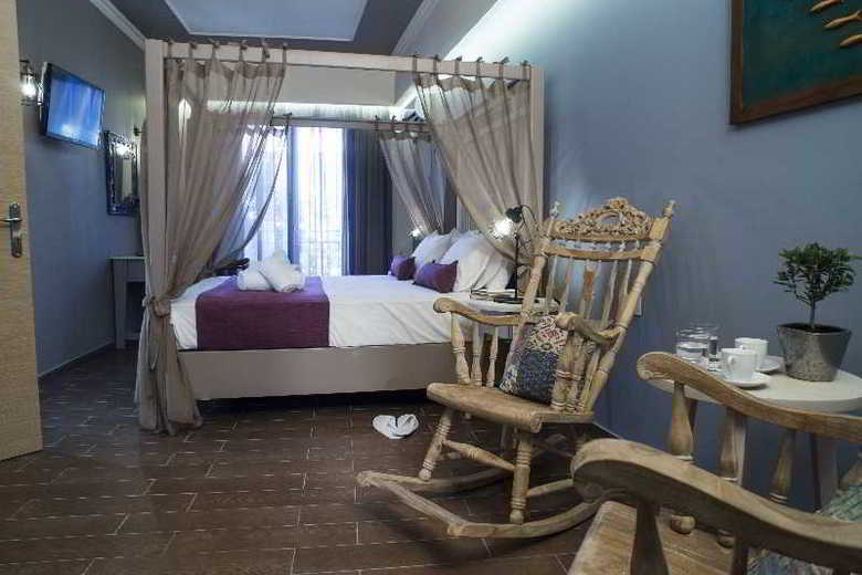 Hotel Elia Potie Studios