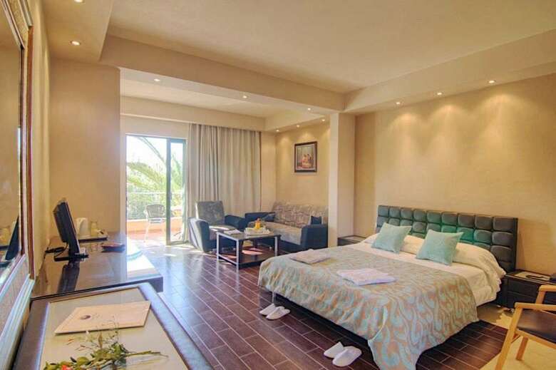 Hotel Solimar Aquamarine