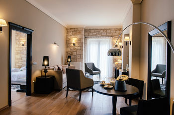 Hotel Levidi Suites