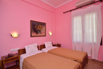 Amphitriti Hotel