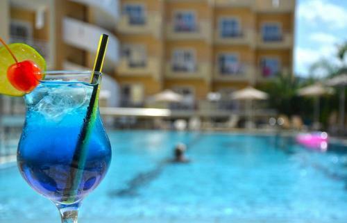 Sunny Bay Hotel