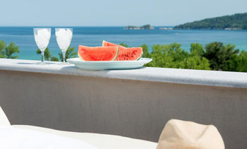 Mare Monte Small Boutique Hotel