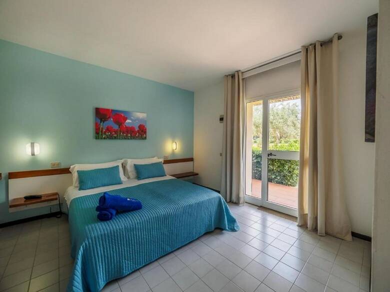 Hostal Athena Resort