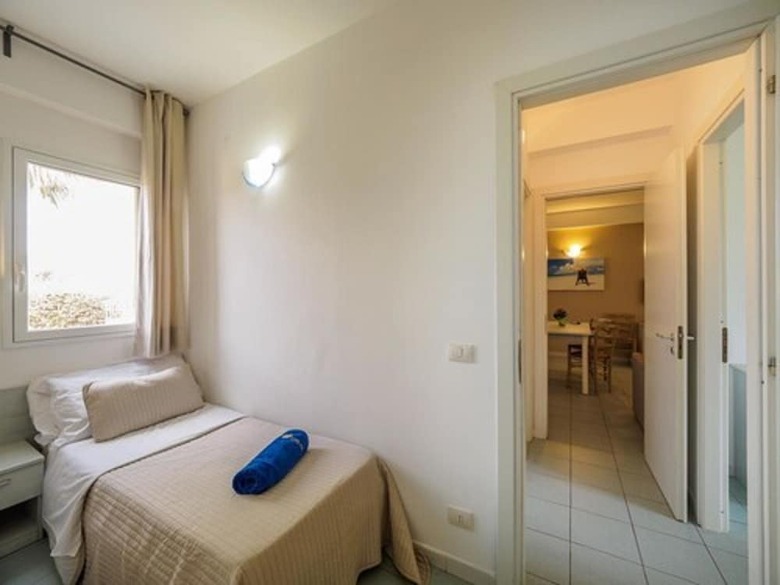 Hostal Athena Resort