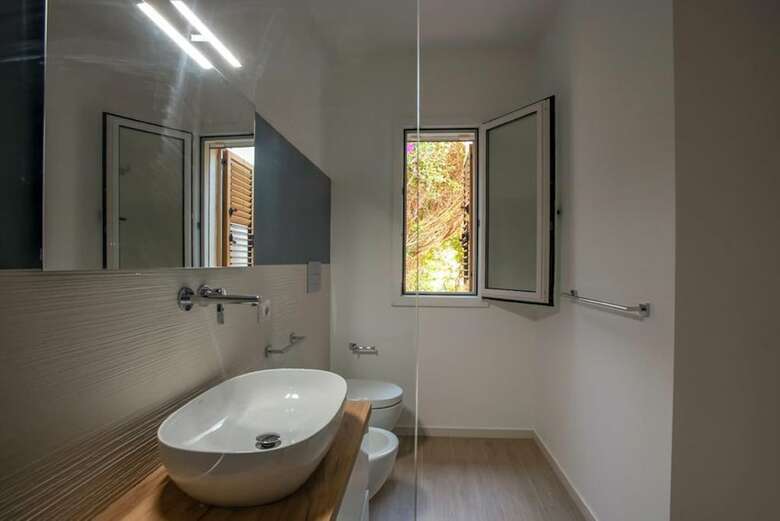 Hostal Athena Resort