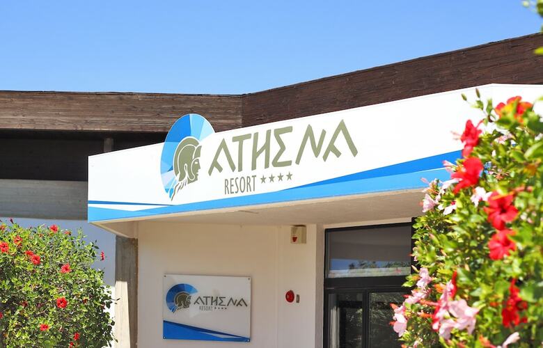Hostal Athena Resort