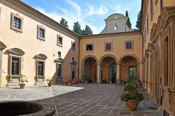 Villa Castello Di Montegufoni