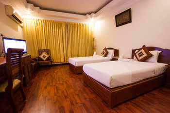 Goldiana Hotel