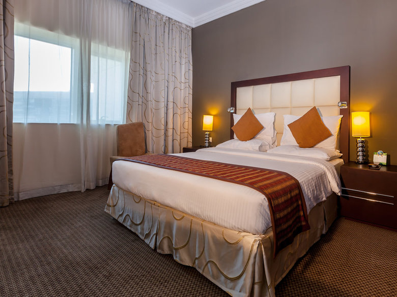 Flora Park Hotel Apartments