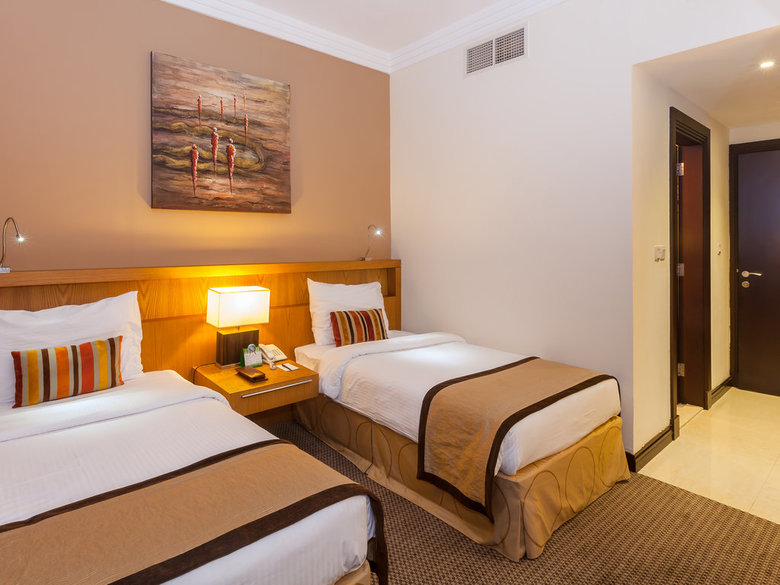 Flora Park Hotel Apartments