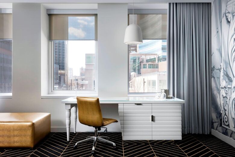 Hotel W Montreal