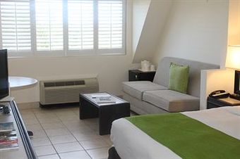Hotel Ports Of Call Resort