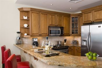 Apartamento The Regent Grand On Grace Bay Beach