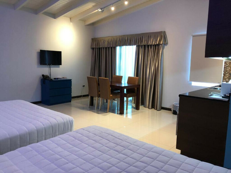 Aparthotel Quint�s Travelers Inn