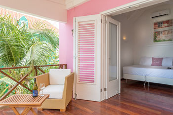 Hotel Scuba Lodge
