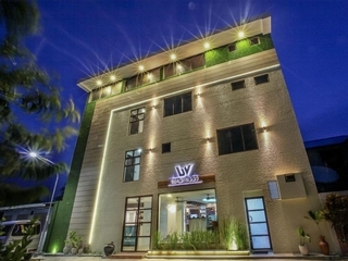 Beachwood Hotel