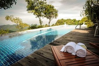 Hotel Malihom Private Estate