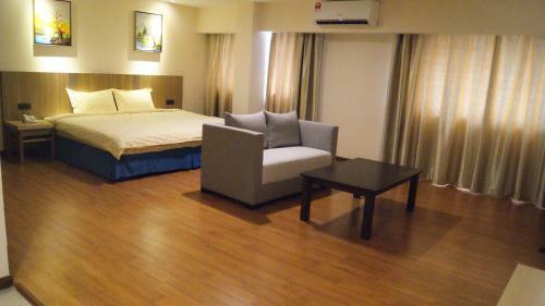 Kemena Plaza Hotel