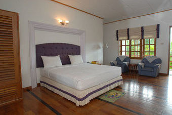 Myanmar Life Hotel