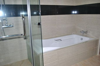 Myanmar Life Hotel