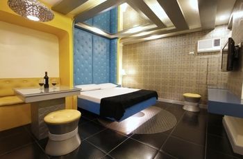 Hotel Victoria Court Balintawak