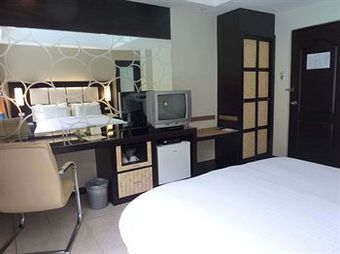 Circle Inn - Hotel & Suites