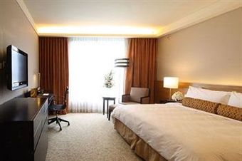 The Bellevue Hotel Manila