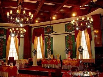 New Camelot Hotel