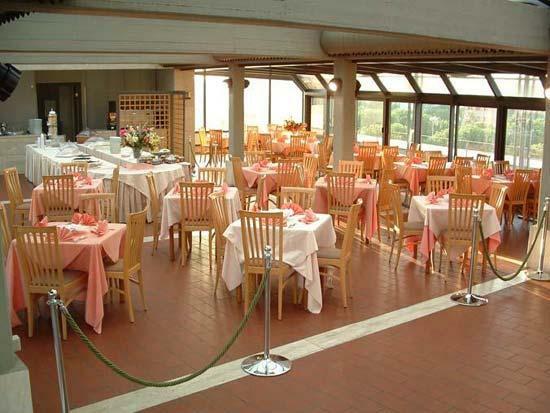 Petra Hotel & Residence
