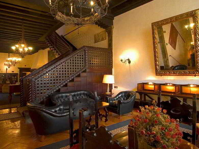 Hotel Saturnia & International