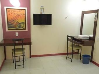 Hotel Sogo Wood Street Pasay